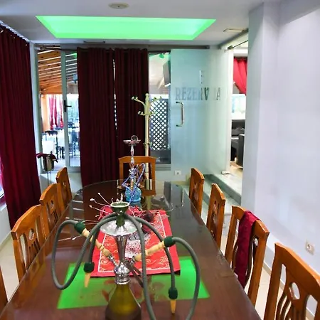 Bardhi Hotel 4*